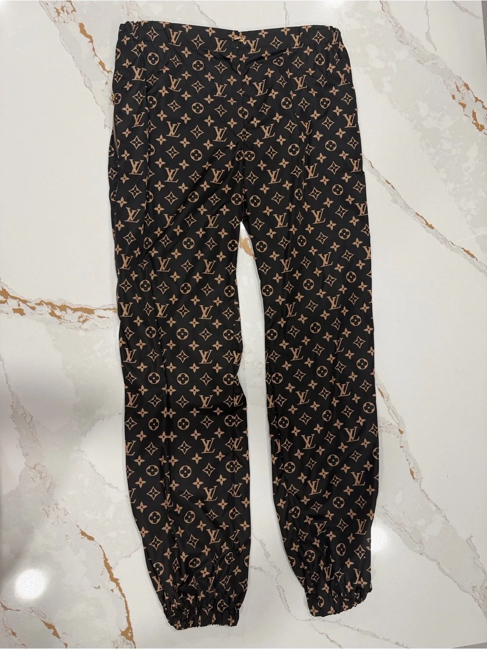 Louis Vuitton premium jogger